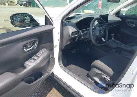 2026 Honda Hr-V 2Wd Lx from USA, damaged, VIN 3CZRZ1H31TM700221